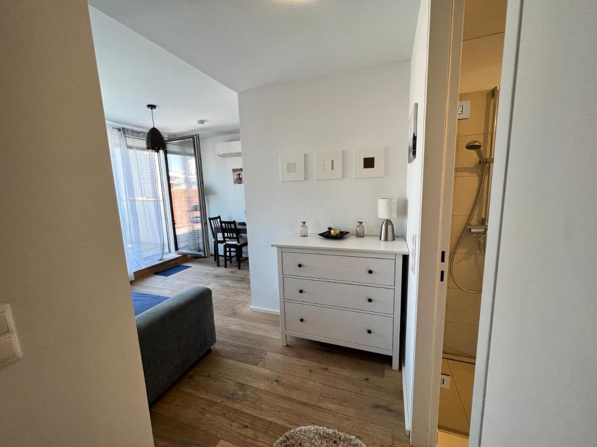 Wunderschones Apartment Вена Экстерьер фото