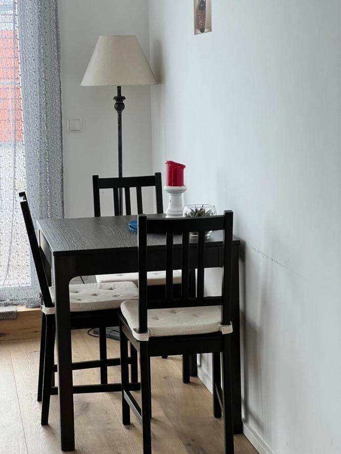 Wunderschones Apartment Вена Экстерьер фото