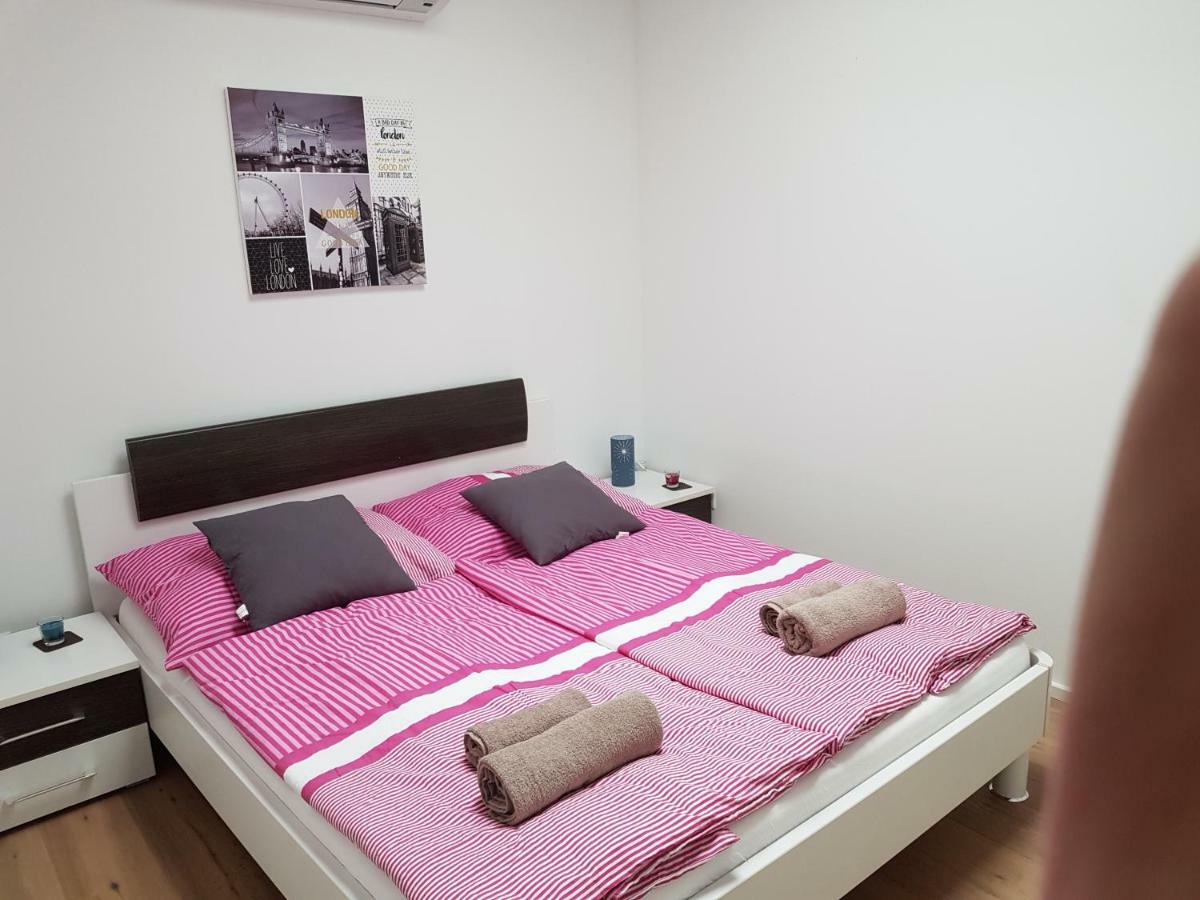 Wunderschones Apartment Вена Экстерьер фото