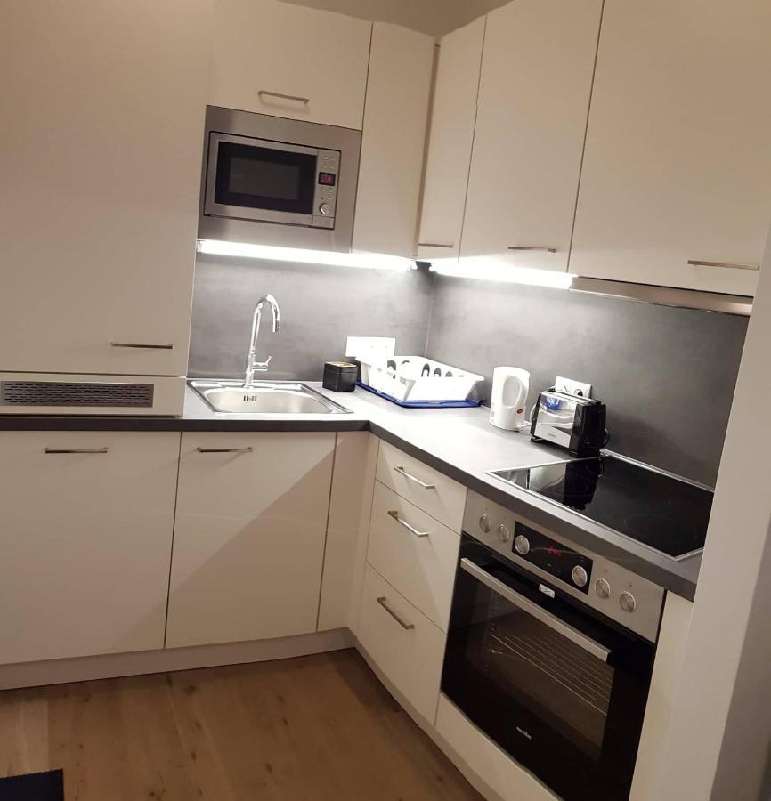 Wunderschones Apartment Вена Экстерьер фото